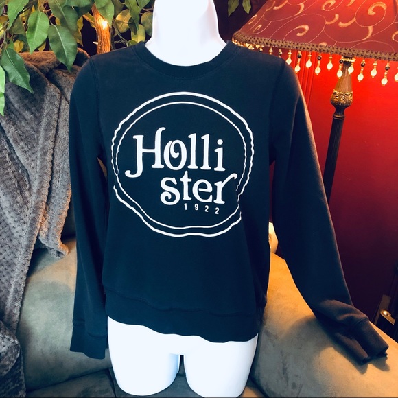Hollister Tops - Hollister Sweatshirt